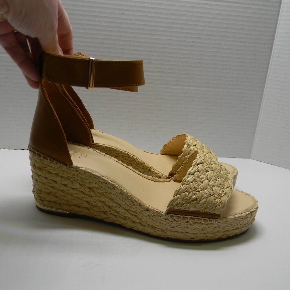 Franco Sarto Sandal Wedge Ankle Strap Brown Raffia Gold CLEMENS Sz 11 NWOT